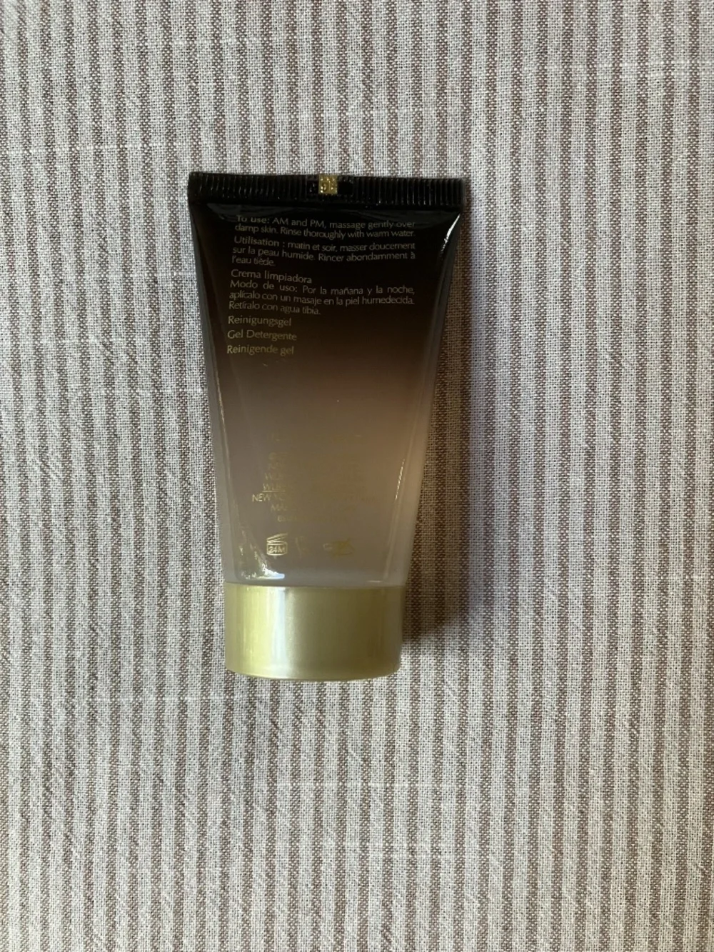 Estee Lauder Skincare Travel Set - Picture 4 of 9